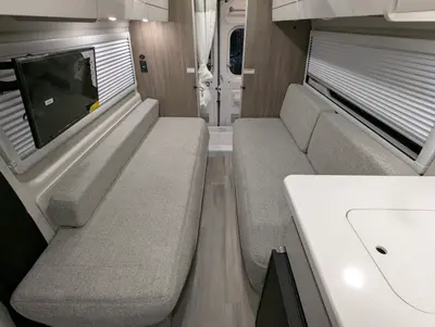 2026 Thor Motor Coach Tellaro 20L photo 18