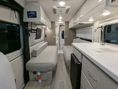 2026 Thor Motor Coach Tellaro 20L photo 15