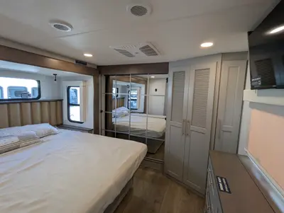 2026 Alliance RV Paradigm 388SP photo 12