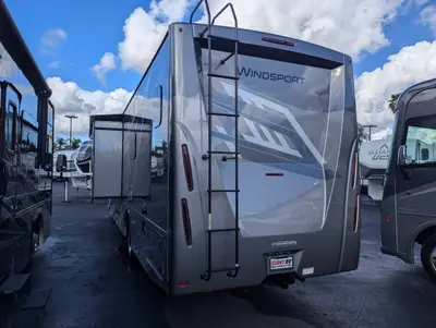 2026 Thor Motor Coach Windsport 35G photo 6