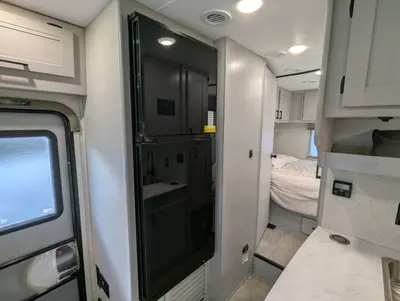 2025 Coachmen Leprechaun 260QB - Ford E-450 photo 17