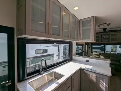 2026 Alliance RV Paradigm 388SP photo 24