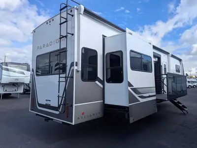 2026 Alliance RV Paradigm 388SP photo 6