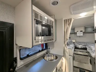 2026 Winnebago EKKO Sprinter 23B photo 38