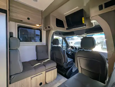 2026 Winnebago EKKO Sprinter 23B photo 8
