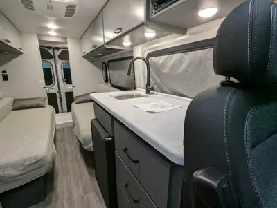 2026 Thor Motor Coach Tellaro 20LS photo 17