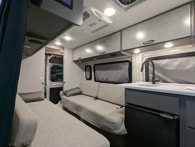 2026 Thor Motor Coach Tellaro 20LS photo 14