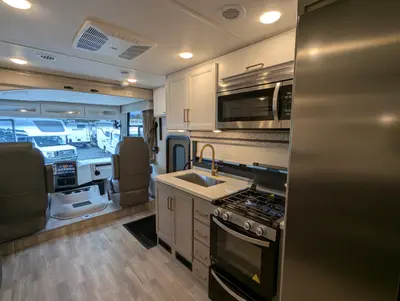 2026 Thor Motor Coach Windsport 35G photo 30
