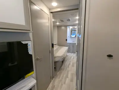 2026 Thor Motor Coach Windsport 35G photo 15