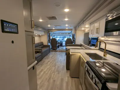 2026 Thor Motor Coach Windsport 36H photo 35