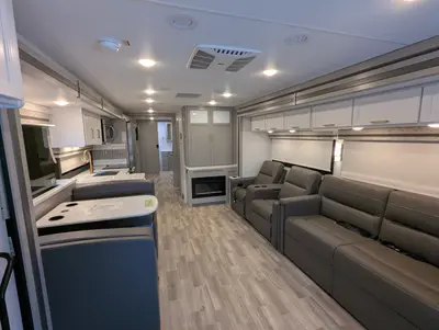 2026 Thor Motor Coach Windsport 36H photo 12