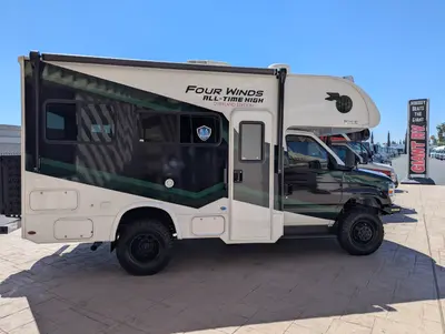 2026 Thor Motor Coach Four Winds photo 19
