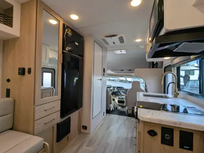 2026 Thor Motor Coach Four Winds 19Z photo 29