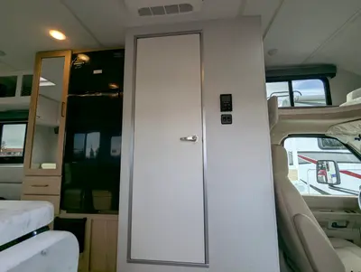 2026 Thor Motor Coach Four Winds 19Z photo 11