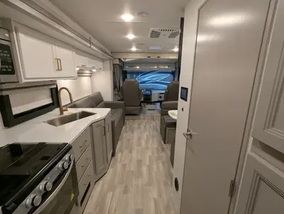 2026 Thor Motor Coach Windsport 29L photo 31