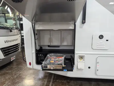 2026 Thor Motor Coach Windsport 29L photo 9
