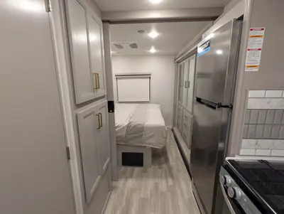 2026 Thor Motor Coach Windsport 29L photo 22