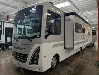 2026 Thor Motor Coach Windsport 29L photo 5