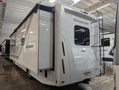 2026 Thor Motor Coach Windsport 29L photo 6