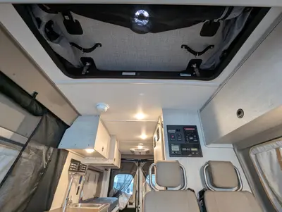 2026 Winnebago Solis 59PX photo 15