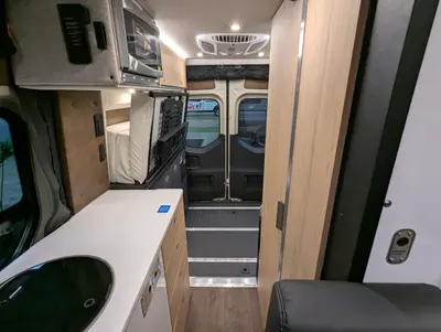 2026 Storyteller Overland CLASSIC MODE XO photo 24