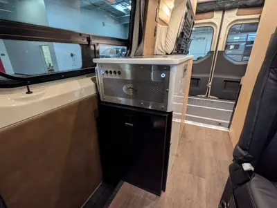2026 Storyteller Overland CLASSIC MODE XO photo 23