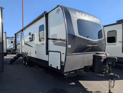 New 2026 Forest River Rockwood Ultra Lite 2706BH