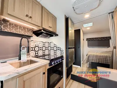 2026 Forest River RV Sunseeker LE photo 13