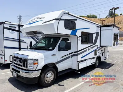 2026 Forest River RV Sunseeker LE photo 2