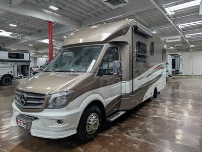 2015 RENEGADE Villagio 25QRS photo 4