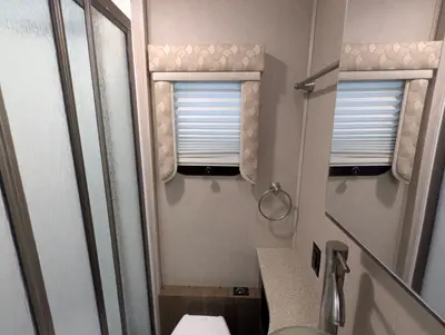 2015 RENEGADE Villagio 25QRS photo 20