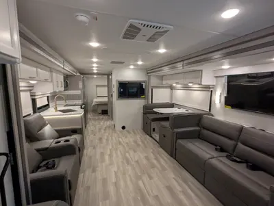 2026 Thor Motor Coach Windsport 35R photo 13