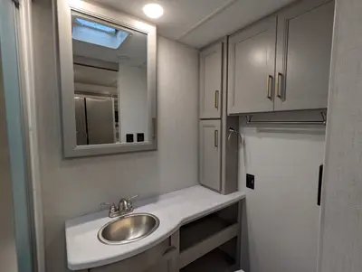 2026 Thor Motor Coach Windsport 35R photo 25