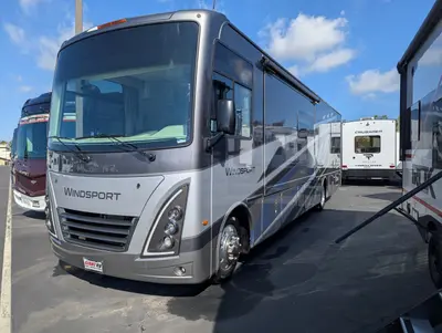 2026 Thor Motor Coach Windsport 35R photo 5