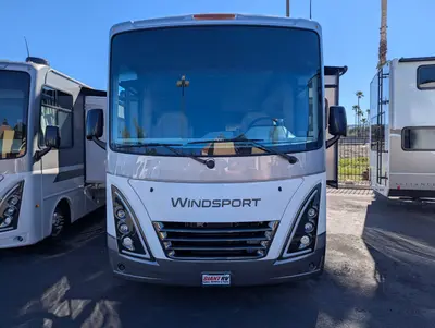 2026 Thor Motor Coach Windsport 35R photo 4