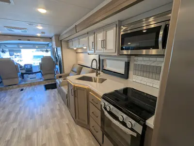 2026 Thor Motor Coach Windsport 35R photo 34