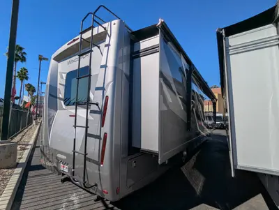 2026 Thor Motor Coach Windsport 35R photo 7