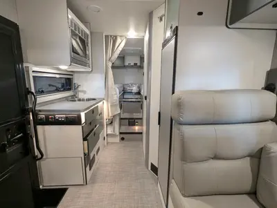 2026 Winnebago EKKO Sprinter 23B photo 14