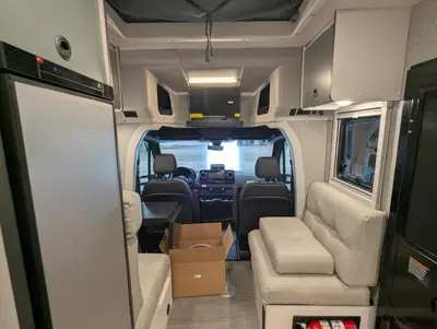 2026 Winnebago EKKO Sprinter 23B photo 23