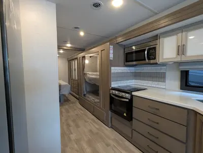 2026 Thor Motor Coach Windsport 35J photo 22