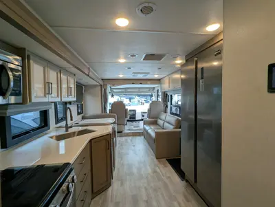 2026 Thor Motor Coach Windsport 35J photo 31
