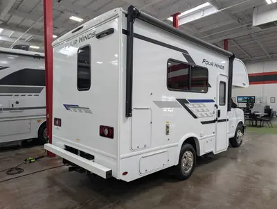 2026 Thor Motor Coach Four Winds 19X photo 6