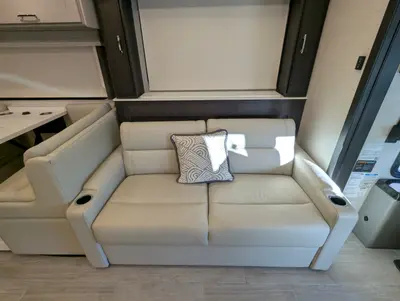 2026 Thor Motor Coach Aria 3901 photo 19