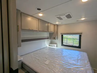 2026 Thor Motor Coach Windsport 35J photo 31