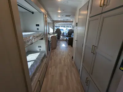 2026 Thor Motor Coach Windsport 35J photo 33