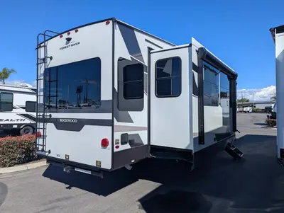 2026 Forest River Rockwood Signature R361RLS photo 10