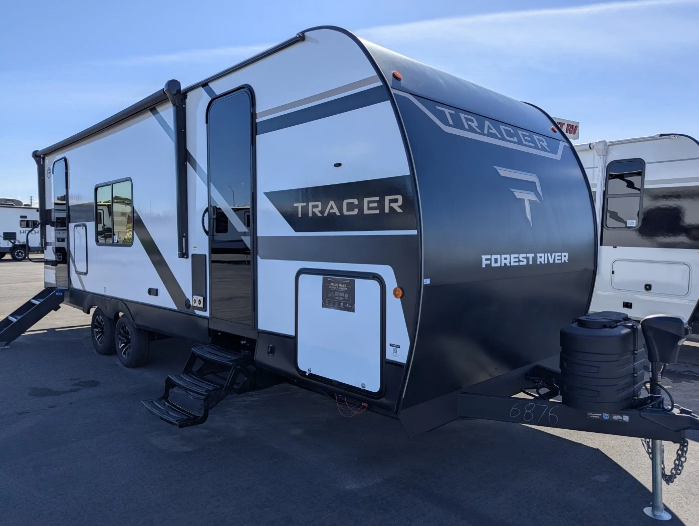 2026 Prime Time Tracer 235RK exterior