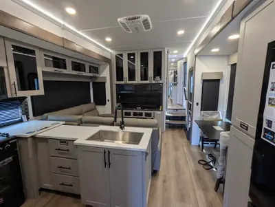 2026 Alliance RV Valor 37V11 photo 29