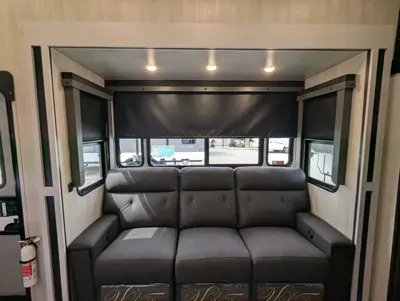 2024 Genesis Supreme RV MGM MCK photo 27