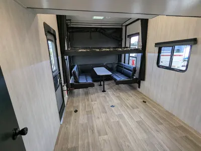 2024 Genesis Supreme RV MGM MCK photo 31